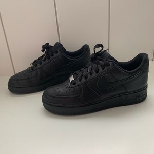 used black air forces